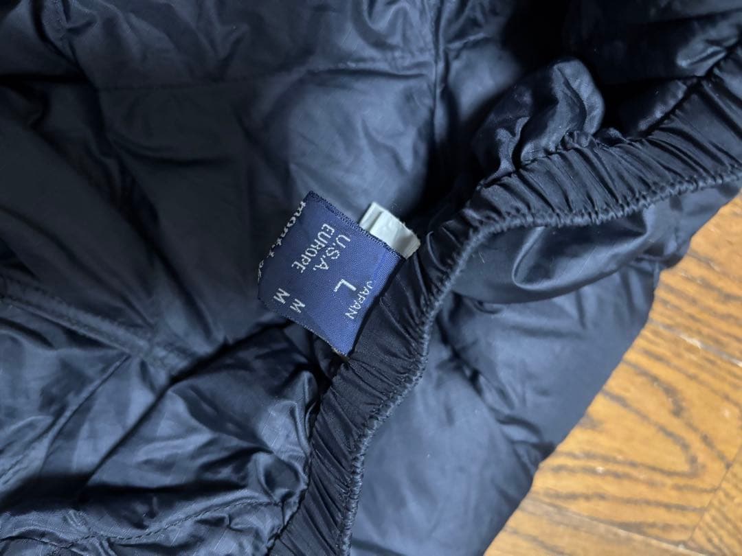 モンベルダウンパンツ、ダウンジャケットサイズL、発送は60サイズです