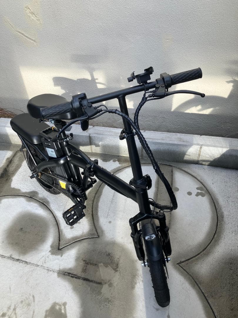 James　電動アシスト自転車　48V/6ah　公道走行可　防犯付き