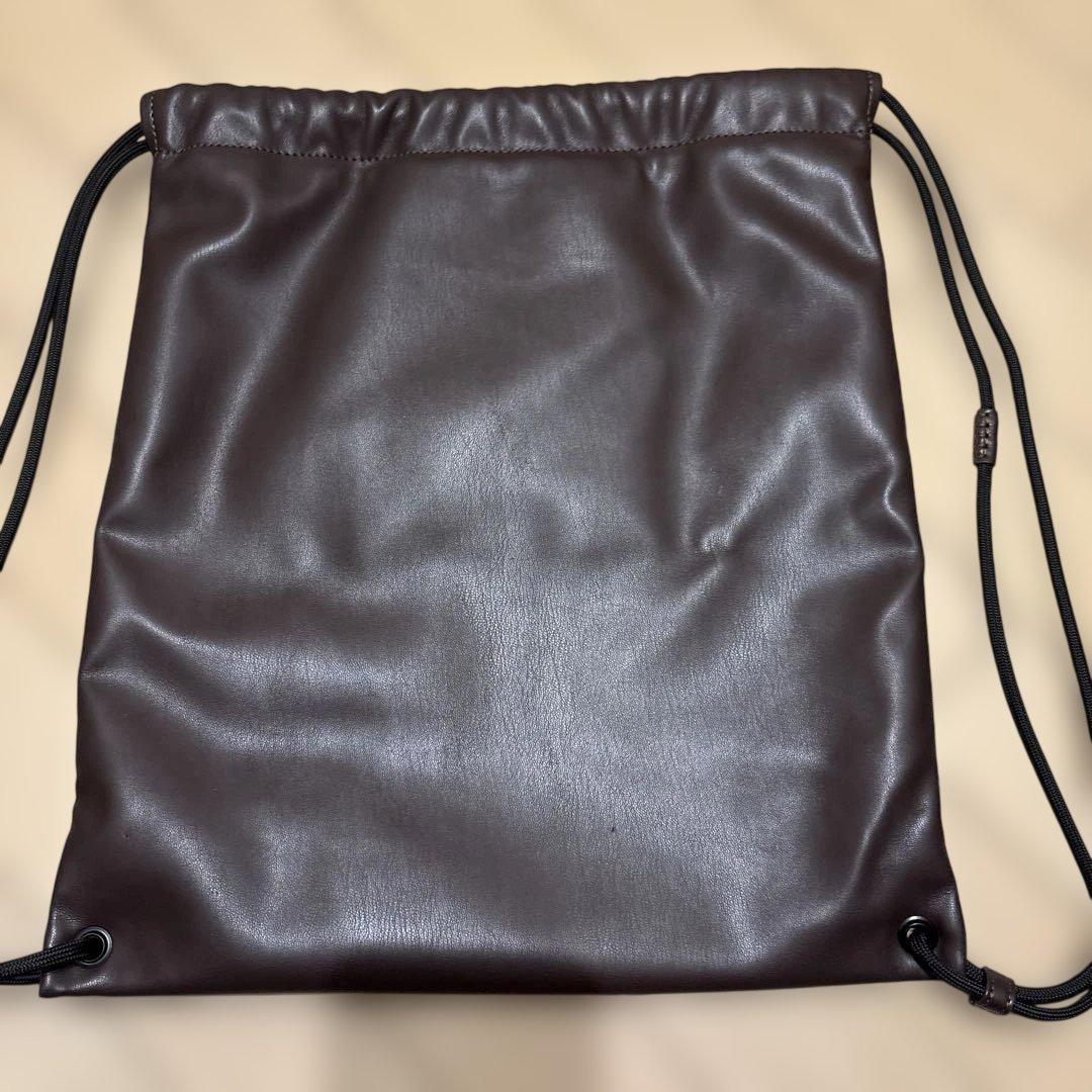 UNION MAGAZINE Backpack M's Black Berry - メルカリ