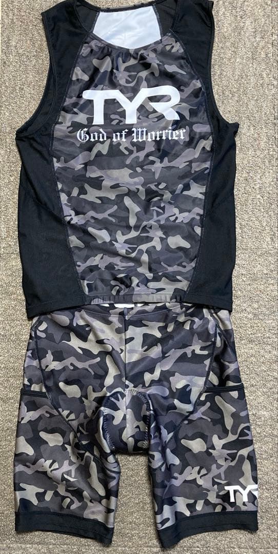 TYR トライアスロンウェア上下 Lサイズ カモフラージュ