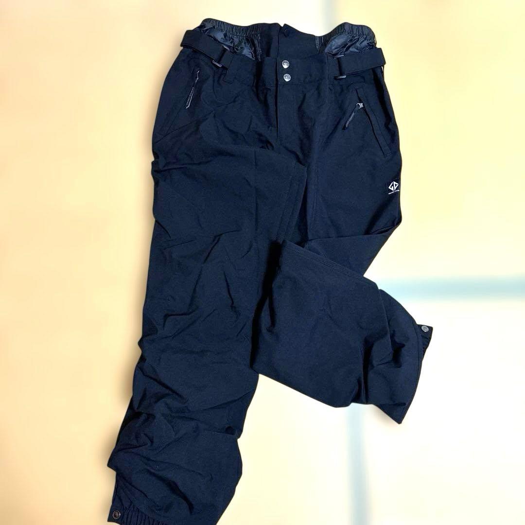 【美品】スノーボードウェア　パンツ　GRAVER CREEK グラバークリーク GRAVER CREEK スノーボードウェア パンツ レディース