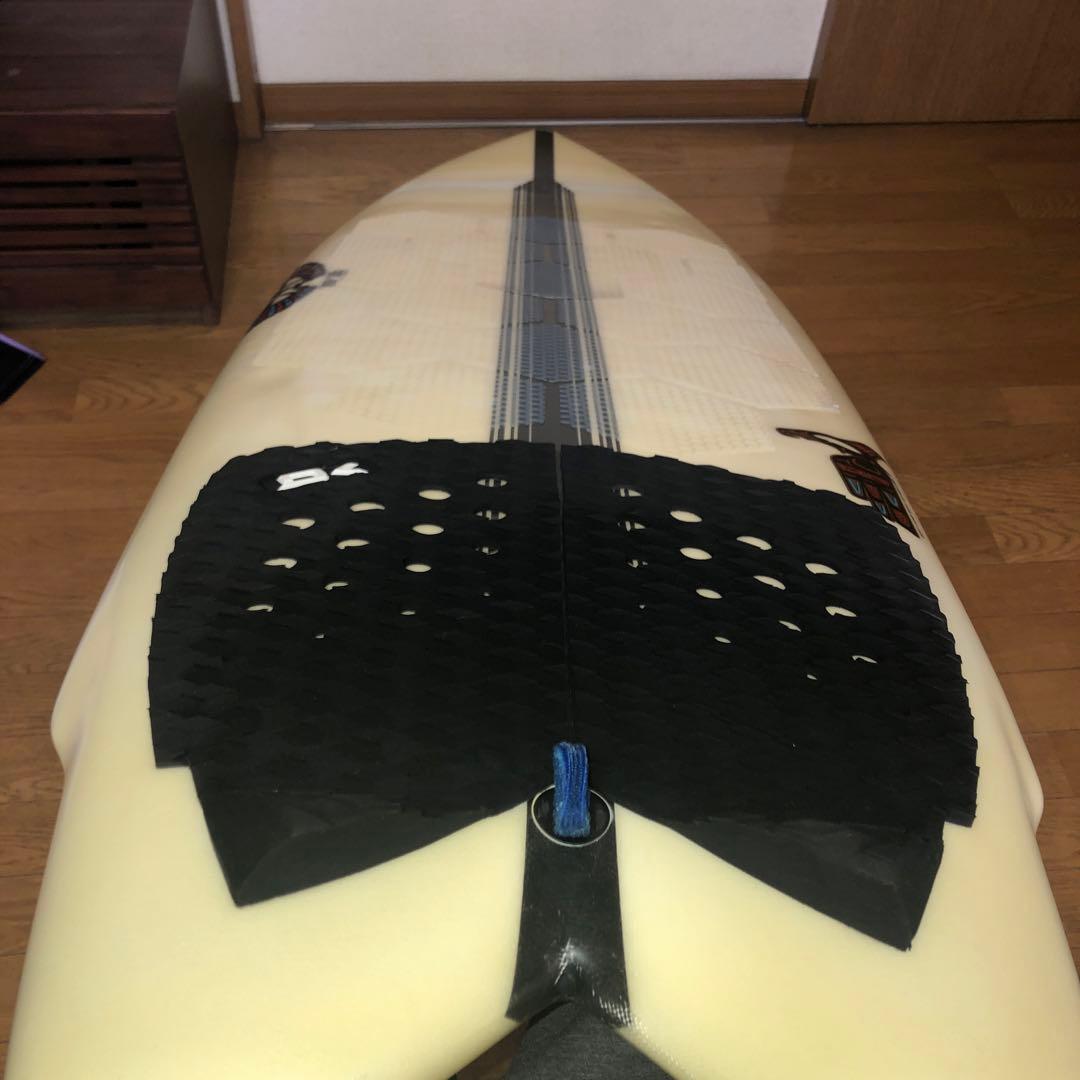 k　　VONSOL SeanMatisonシェイプ 浮力系 42.3L