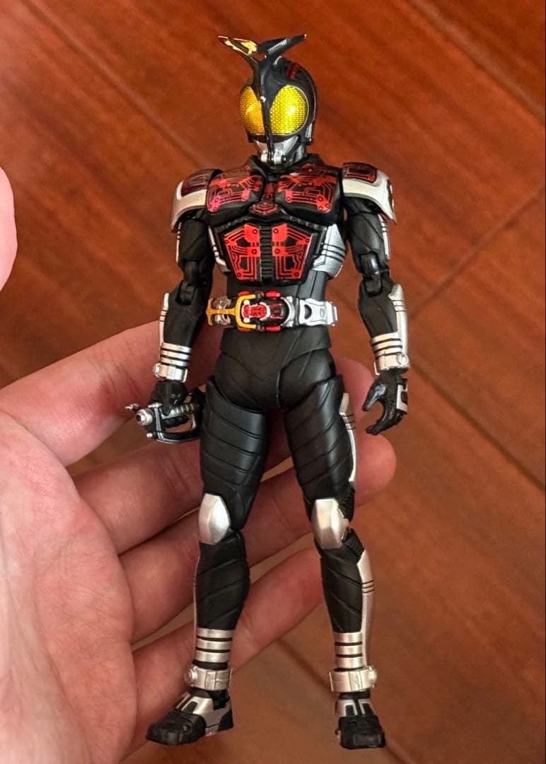 s.h.figuarts 仮面ライダーダークカブト用　腰パーツ&ベルトセット