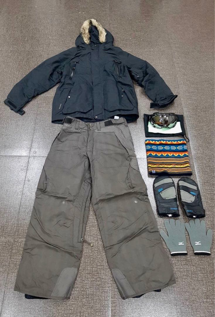 スノーボード　ウェア　ゴーグル　グローブ　ネックウォーマー　フルセット　バートン BURTON バートン エーケー JK AK VLCT GTX ANORAK スノーボード ウェア