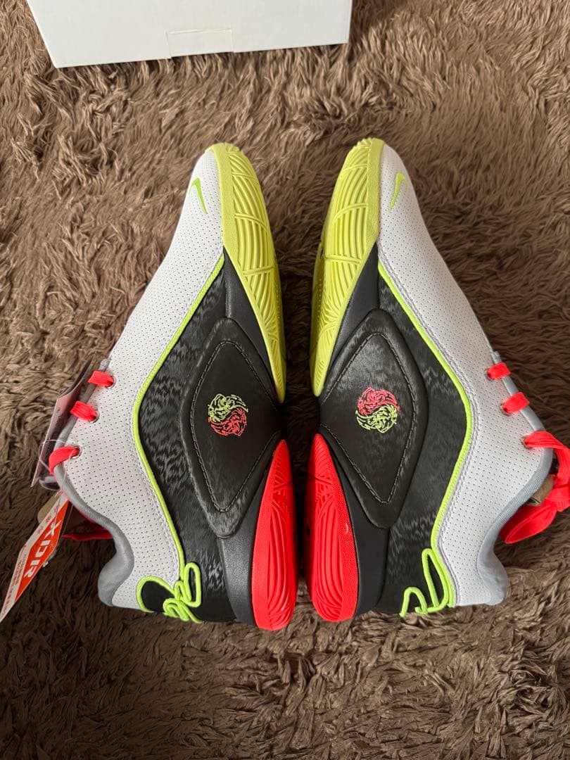 シューズ(男性用) Nike LeBron 22 \"Crown Jewel\" 27.5cm