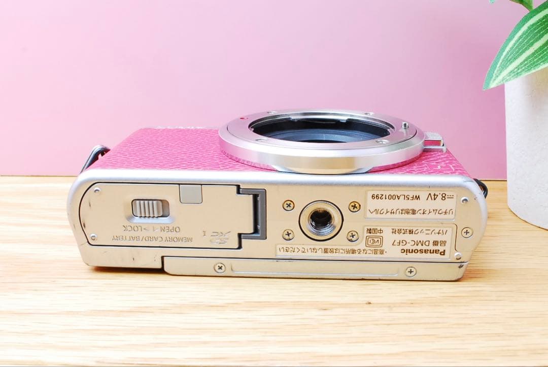 ☆見た目も可愛い人気のカメラ☆ルミックスDMC-GF7☆ LUMIX Gシリーズ