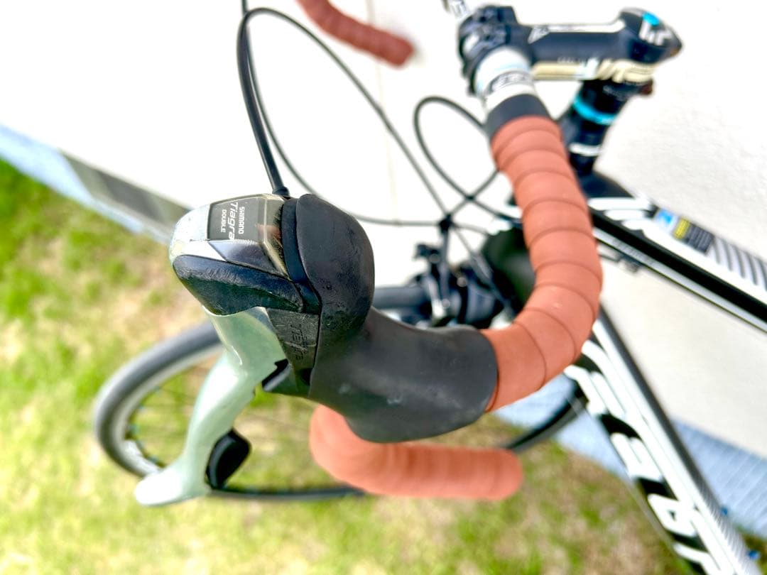 最終値下げ‼️FELT ロードバイク 自転車本体 岡山