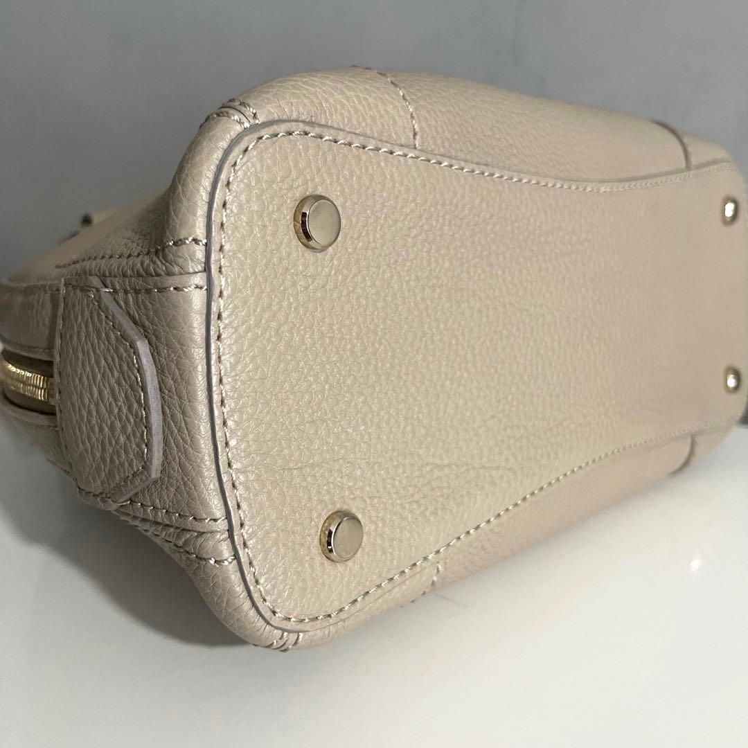 極美品✨銀座カネマツ ハンドバッグ シボ革 グレージュ ラウンドジップ