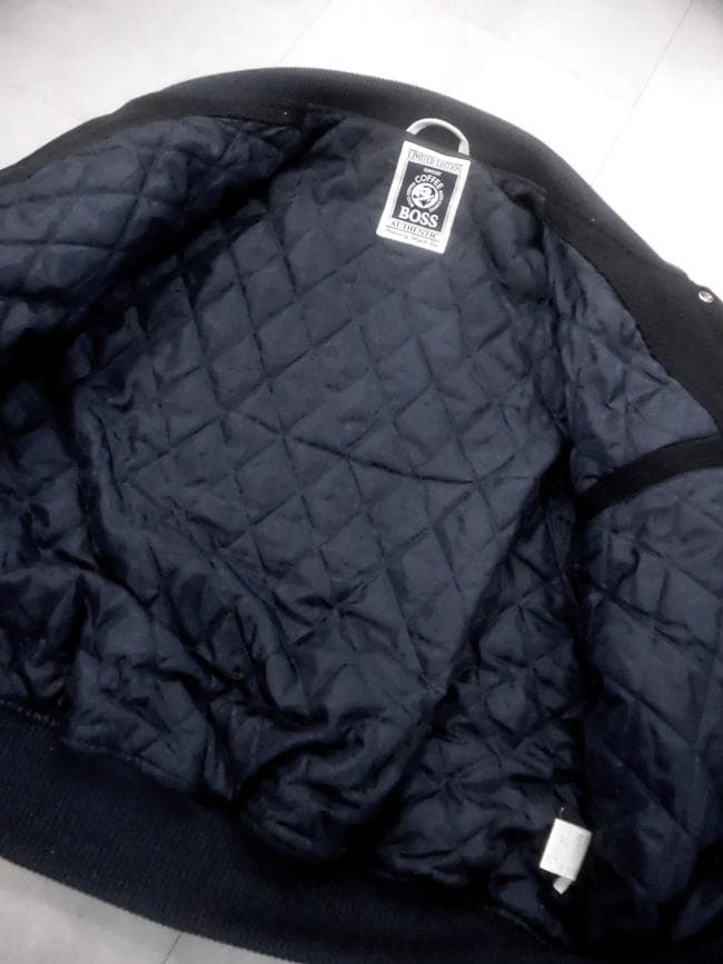 鈴井貴之プロデュース 限定 サントリーBOSS ボスジャン L 大泉洋