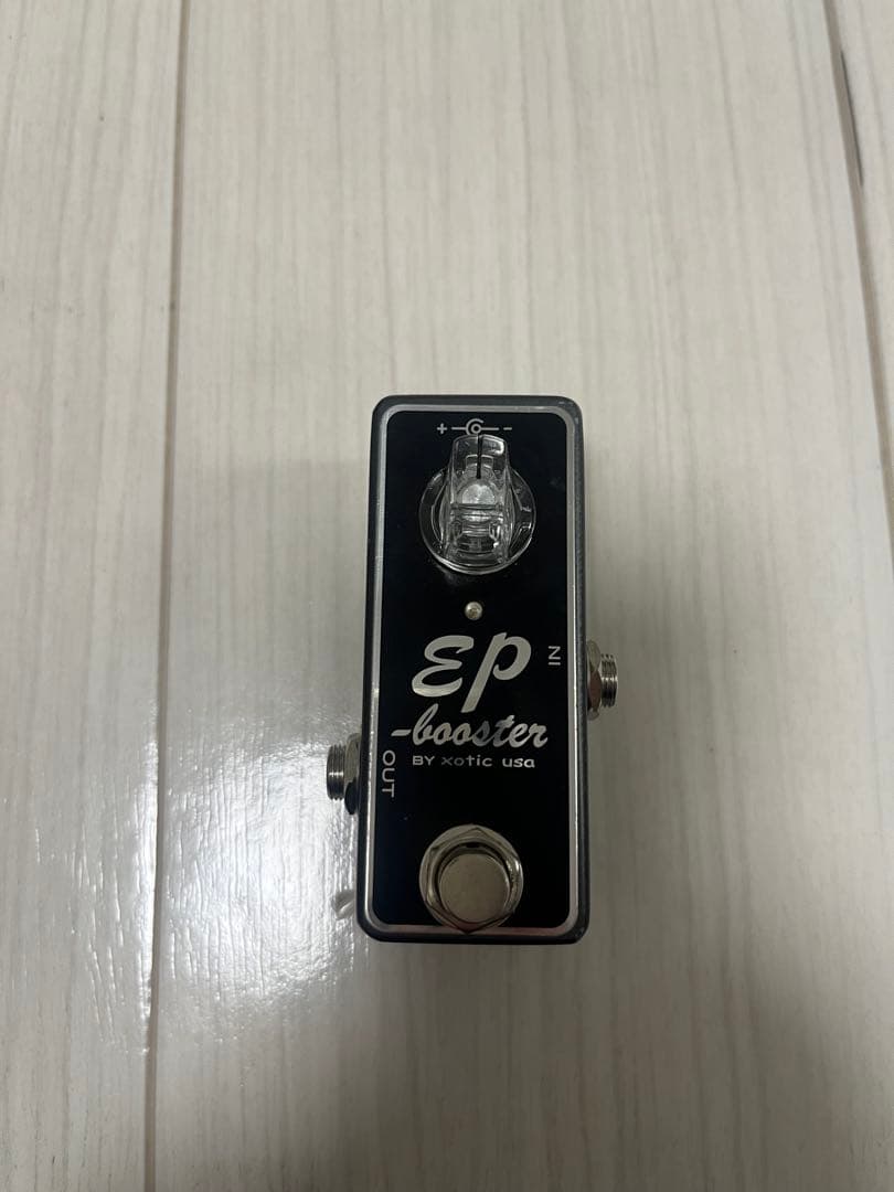 Xotic EP-Booster ベースエフェクター XOTIC EP Boosterの使い方等を解説レビュー。シンプルながらも現場で即