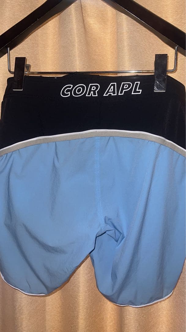 COR サーフパンツ カネキン フィジーク lyft 新品 - メルカリ