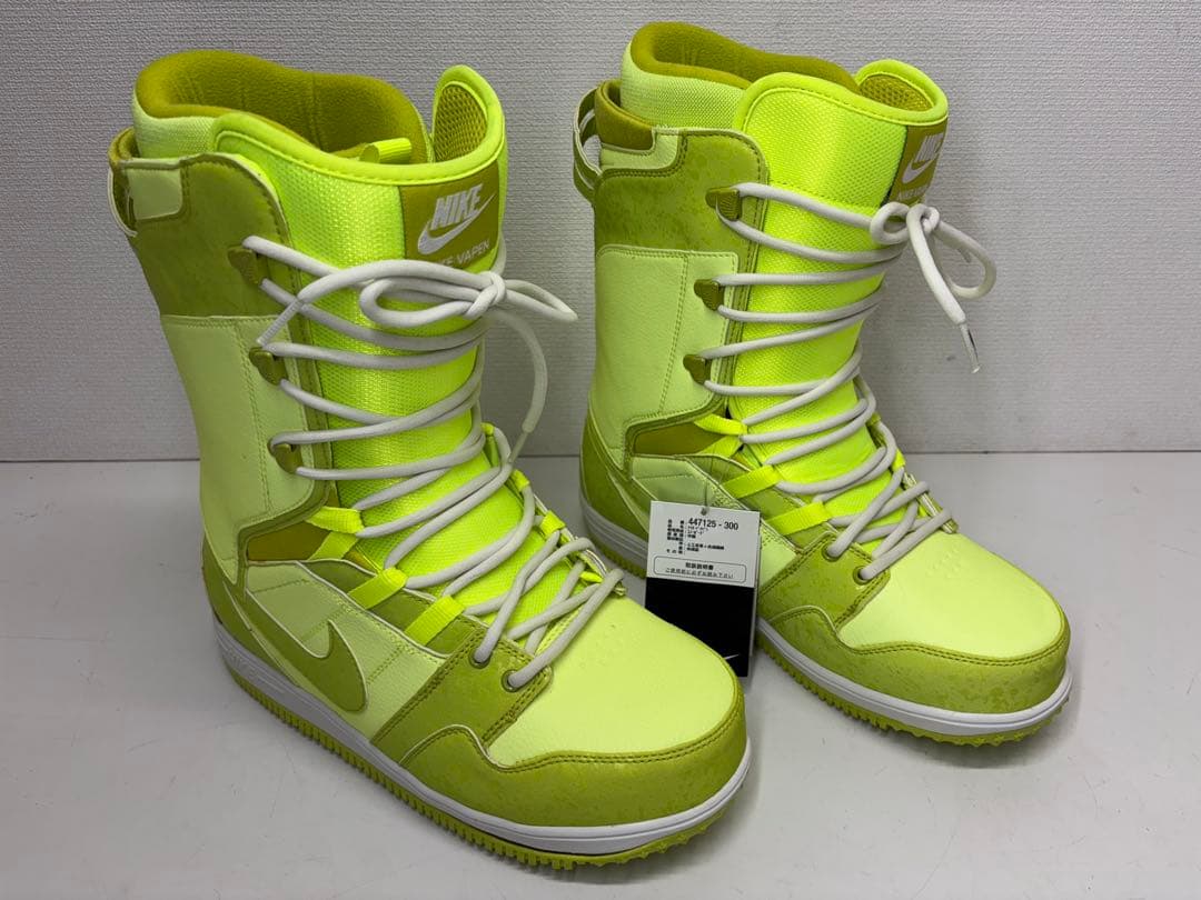 未使用 希少 NIKE VAPEN ナイキ スノーボード ブーツ 28.5cm