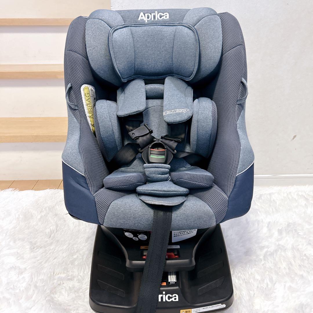 アップリカ チャイルドシート クルリラ AD ISOFIX ネイビー - メルカリ