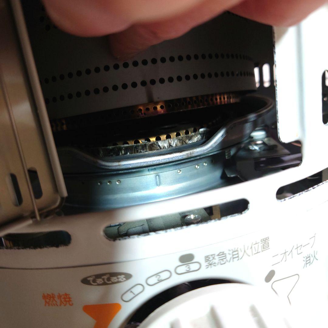 トヨトミ　KS-67E 石油ストーブ 灯油　12年　6.66kw トヨストーブ