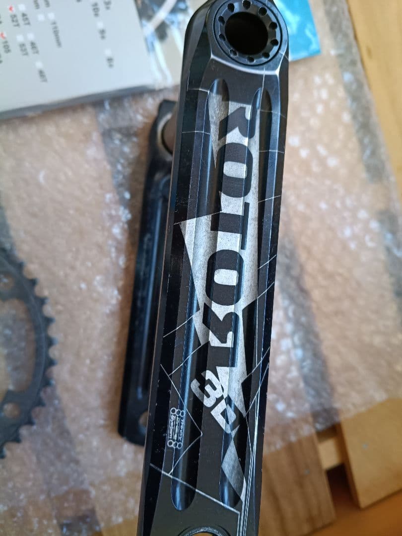 ROTOR 3D24 パワー2MAX付きクランク　172.5mm 専用工具付き