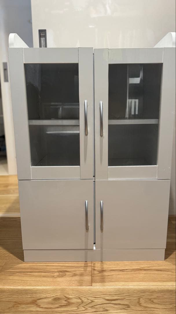 【期間限定5/19迄】食器棚 ガラス扉 4収納 一人暮らしサイズ 期間限定5/19迄】食器棚 ガラス扉 4収納 一人暮らしサイズ 食器棚