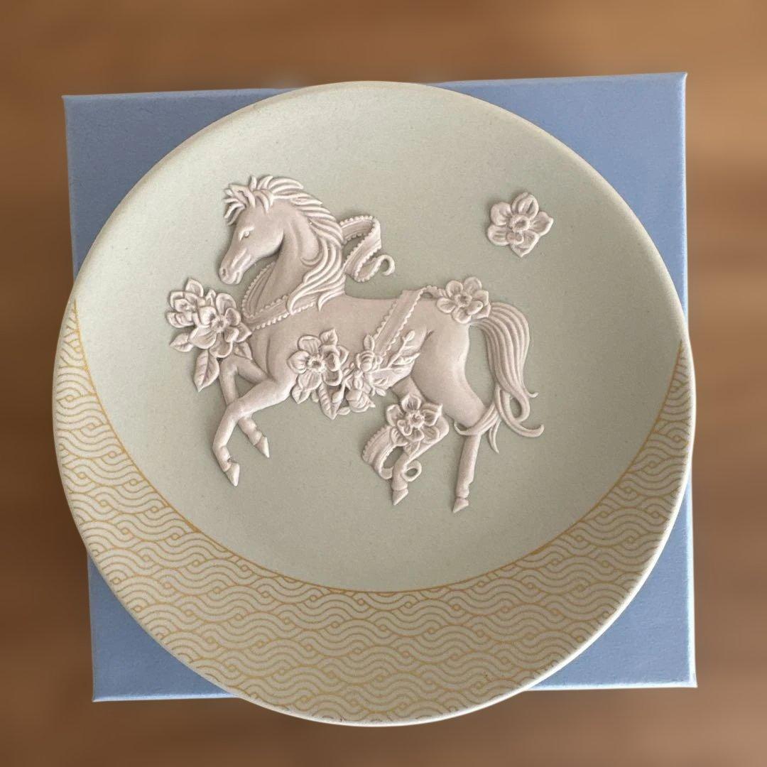 ウェッジウッド ジャスパー エトトレイ 2026 ウマ 馬 干支プレート