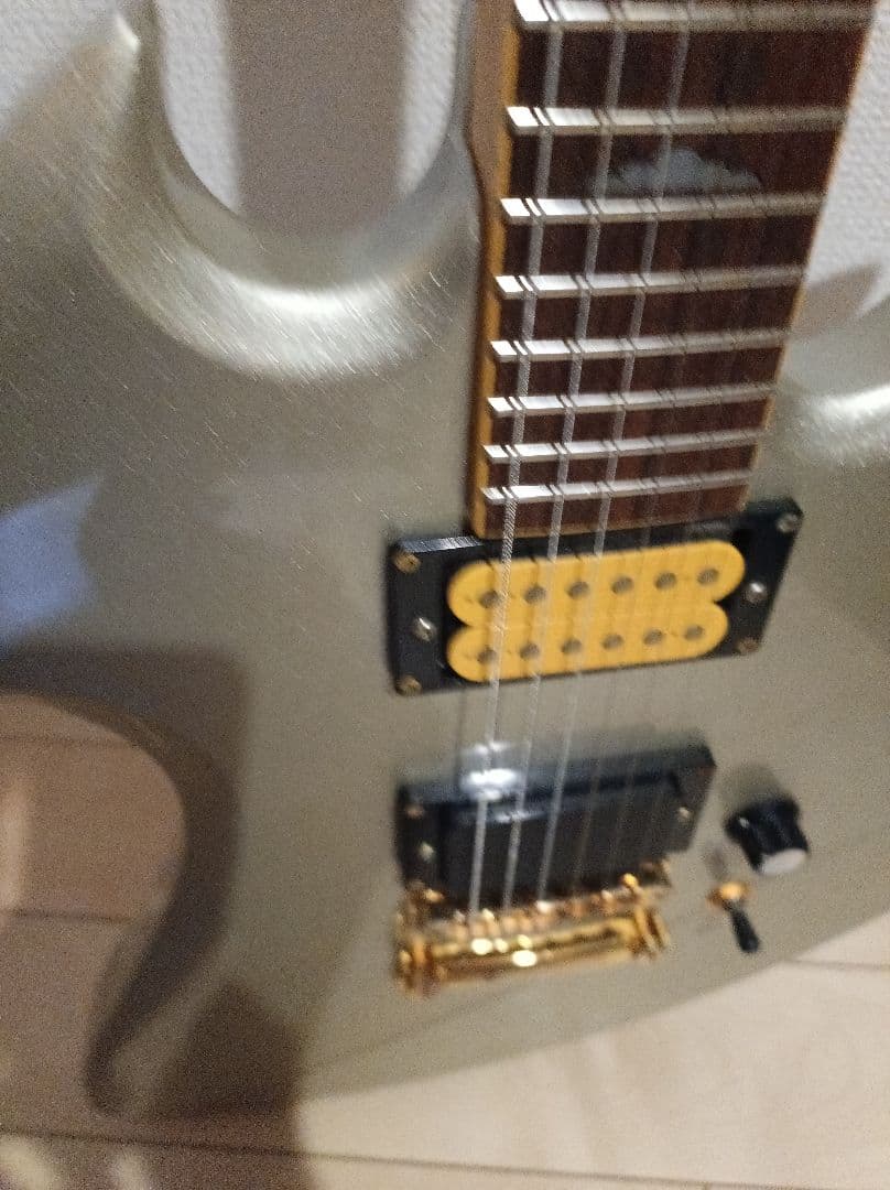 K.Garage エレキギター モッキンバード シャンパンゴールドの通販はau