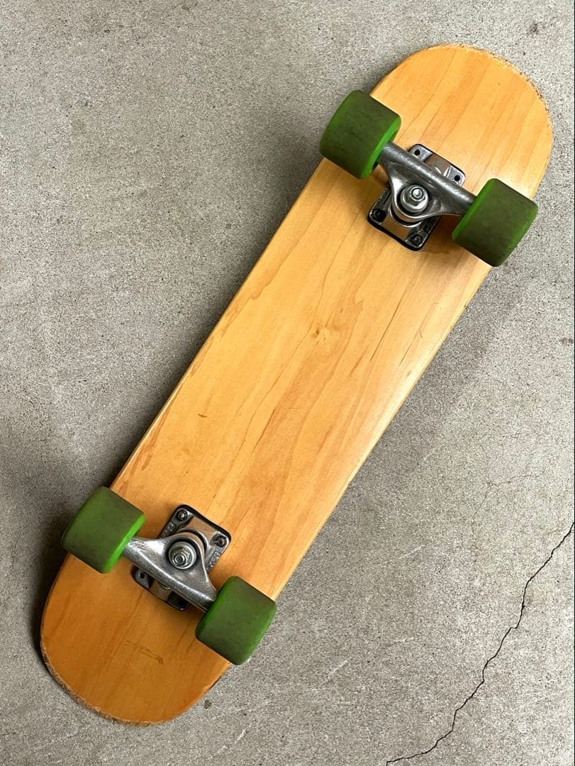 フリースタイル　フラットランド　スケートボード フリースタイル フラットランド スケートボード