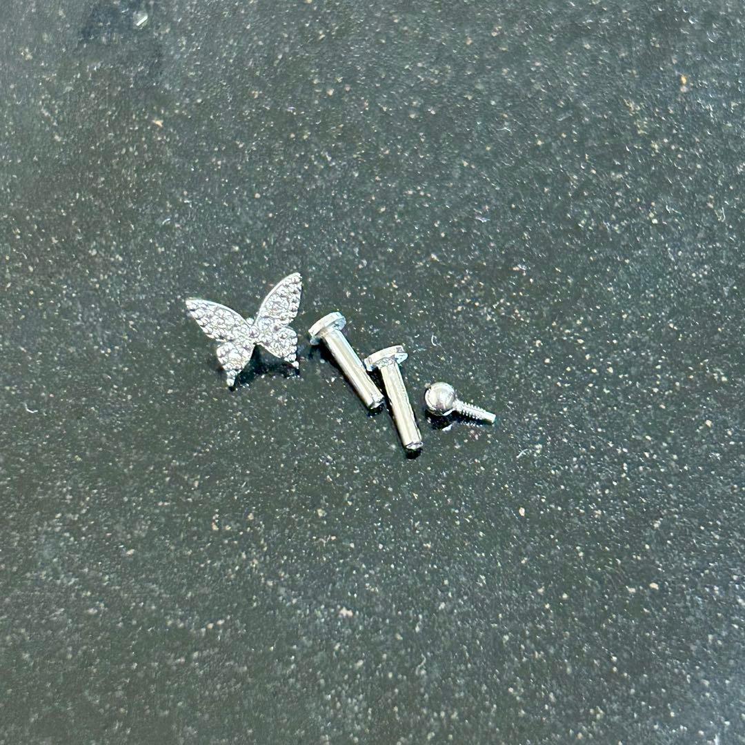 【PICOLLET ピアス】プラチナ　パーツ2個＋バーベル2個16G PICOLLET ピアス】プラチナ パーツ2個＋バーベル2個16G PICOLLET