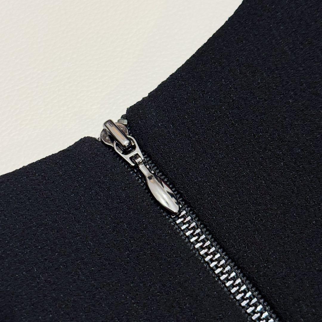 ろく様】REBECCA VALLANCE カットアウトブラックドレス - メルカリ