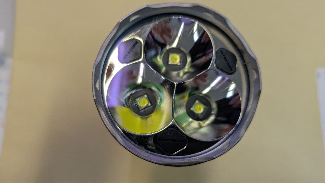 Tiny Monster TM 11 懐中電灯