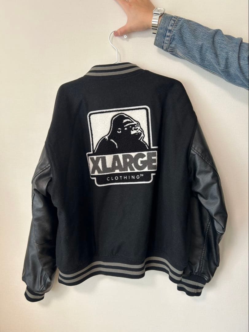 【極美品】XLARGE スタジャン ブラック XL XLARGE（エクストラ ラージ） 全2色 スタジャン ヴァーシティー
