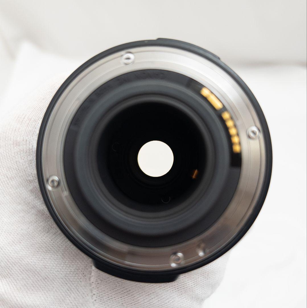 Canon EF-S 18-200mm F3.5-5.6 IS ズームレンズ