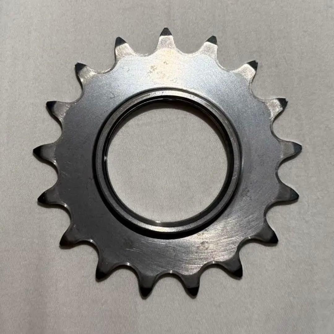 パーツ *PHILWOOD* track cog (1/8\") 17T