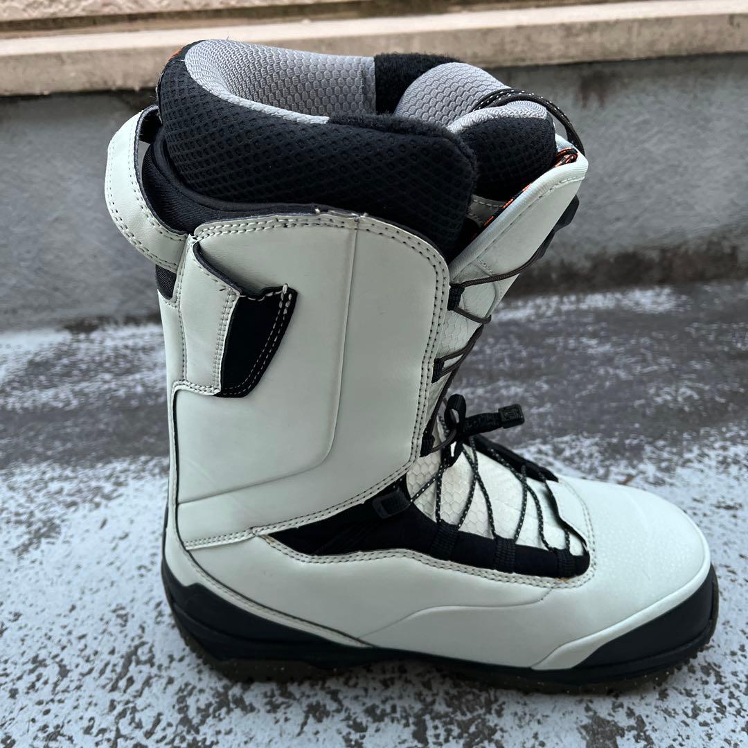NITRO VENTURE PRO TLS Cloud 6スノーボードブーツ NITRO ベンチャー