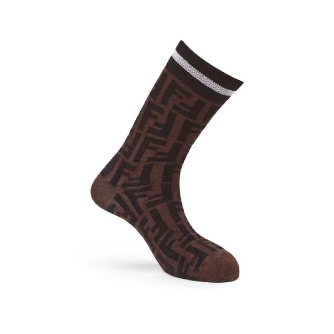 FENDI ソックス 靴下 Fendi フェンディレディース向け 靴下 かわいいブランドミドルソックス