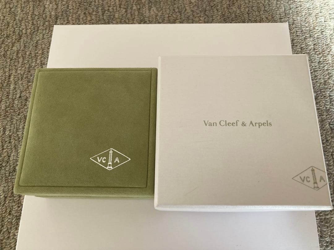 ヴァンクリーフ＆アーペル マジック ネックレス ボックス 空箱 ヴァンクリーフ&アーペル マジックネックレスケース 2個セット 空箱