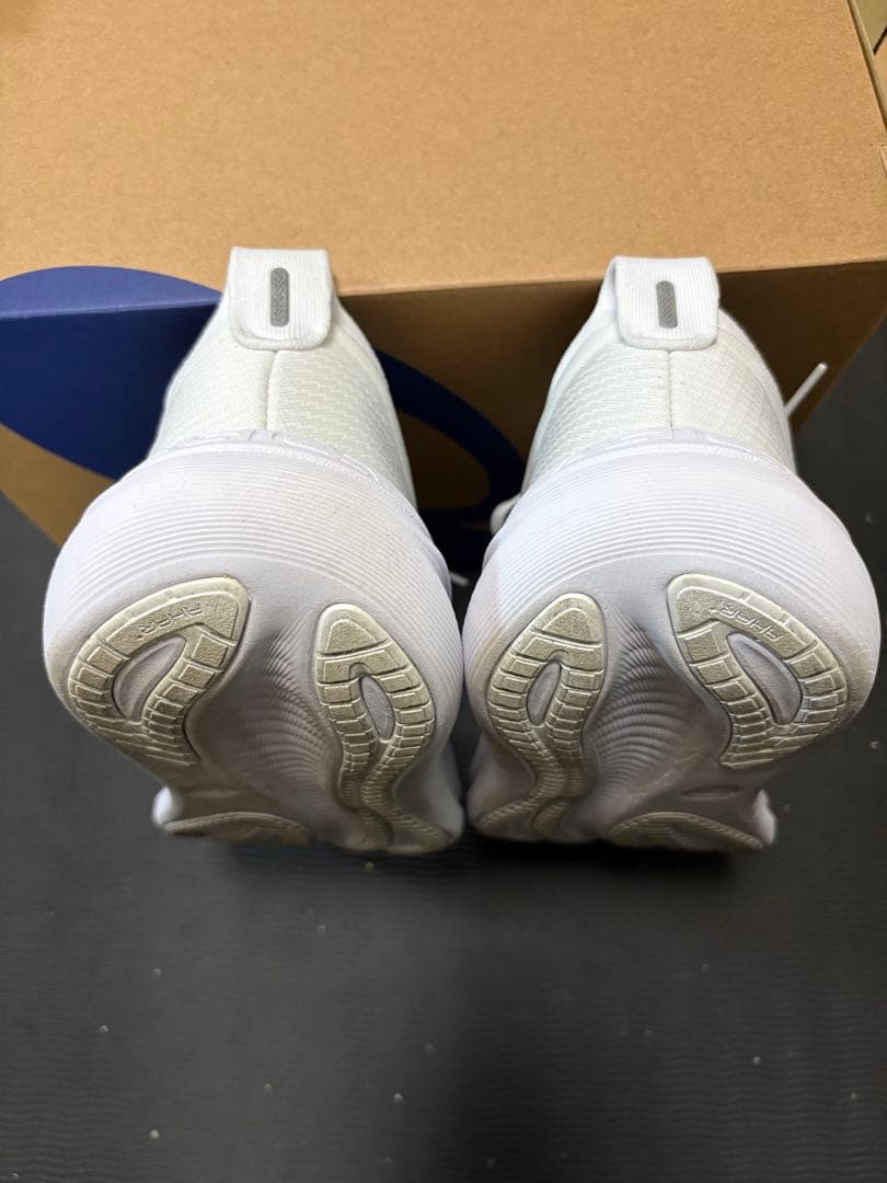 アシックスasicsゲルニンバス27 27.5cm