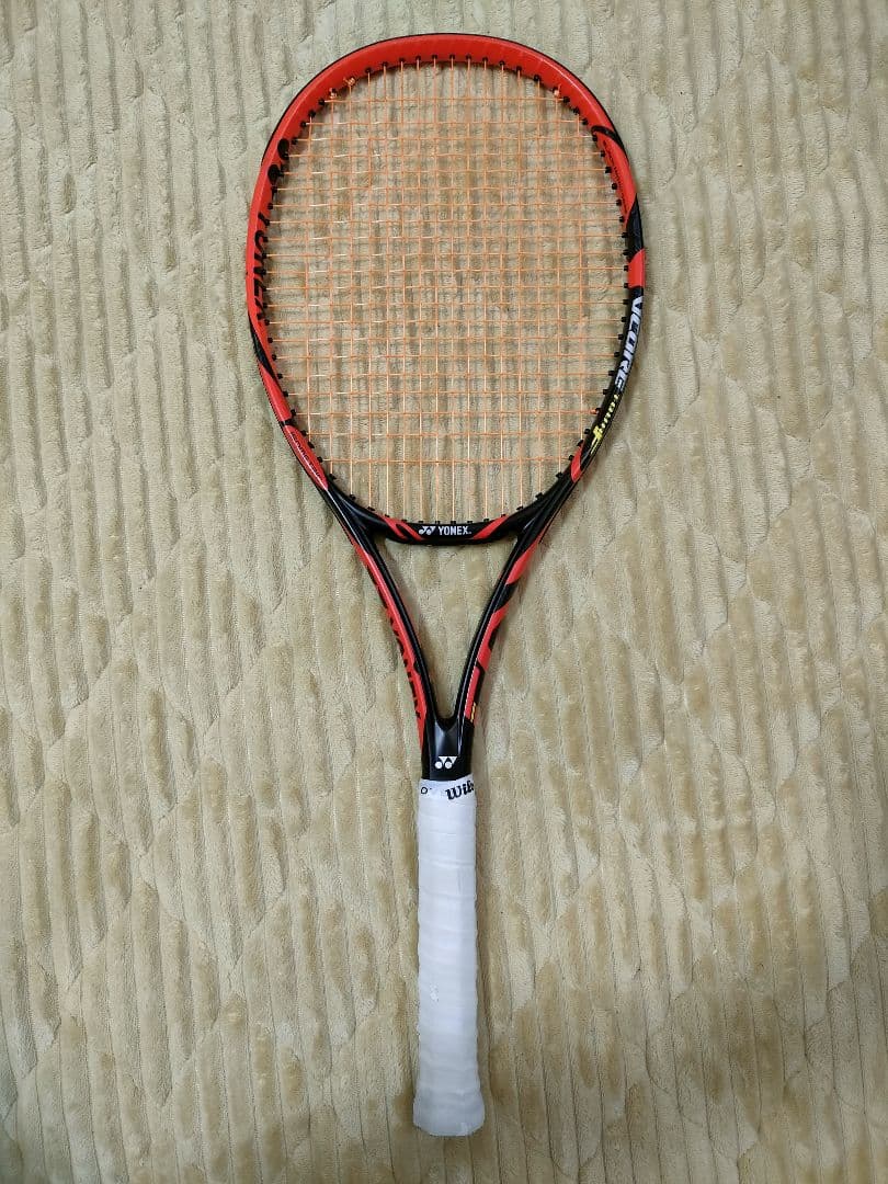 YONEX VCORE Tour F 93 G2 ヨネックス テニスラケット SMALL SIZE, BIG PUNCH: Yonex VCore Tour F 93