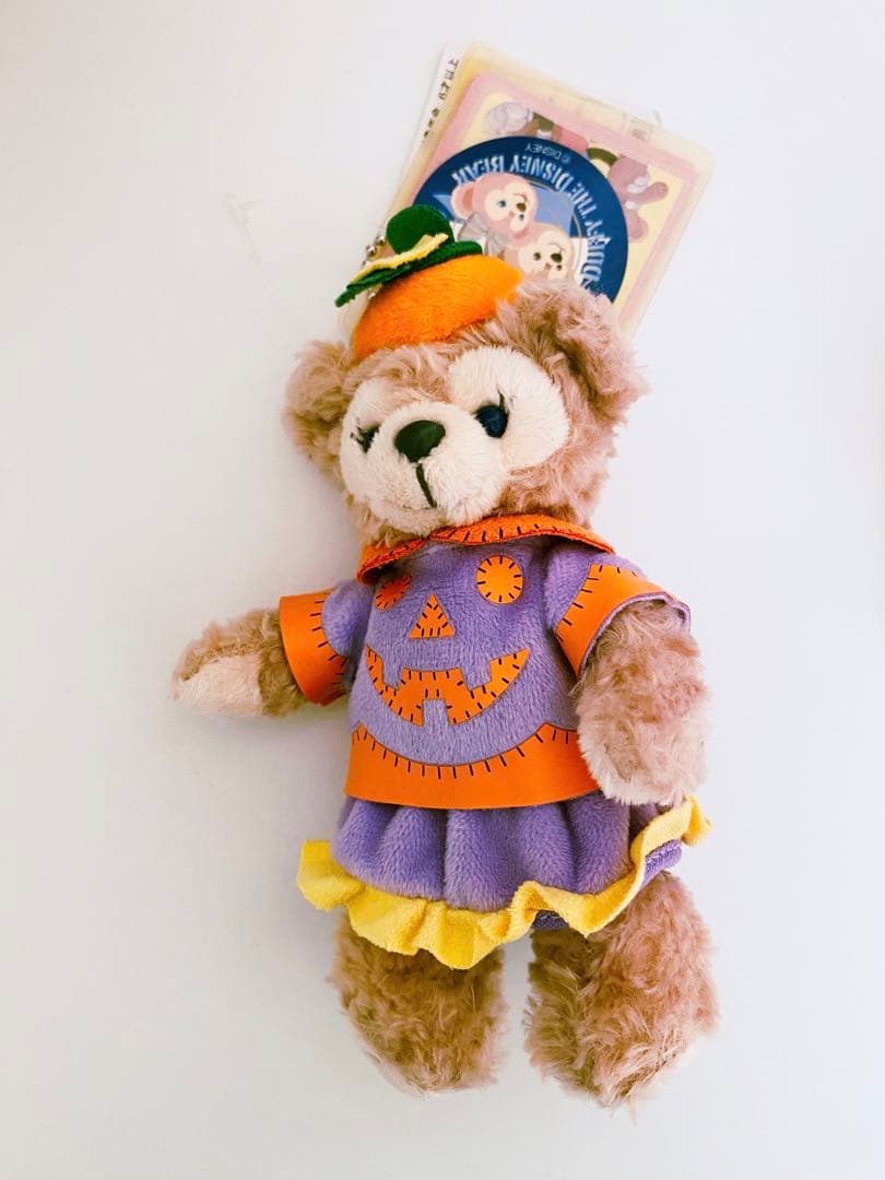 ダッフィー シェリーメイ ハロウィン2009・2010ぬいぐるみバッジ2個