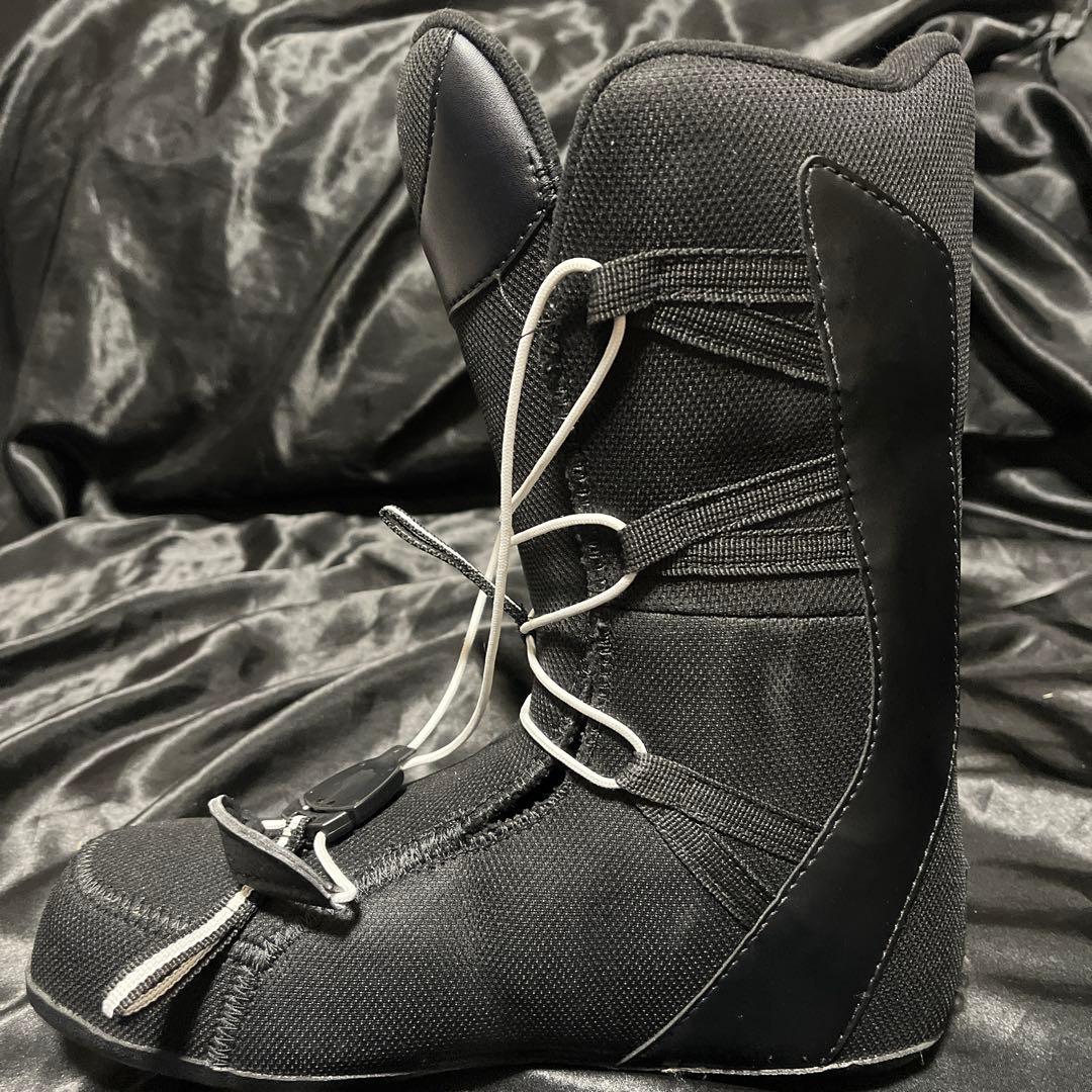 スノボブーツ ダブルボア キスマーク イーガー 27cm 割引