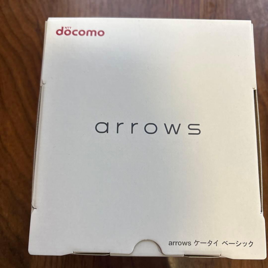 arrows F-41C 本体 arrows ケータイ ベーシック F-41C ドコモ ゴールド 送料無料 即決
