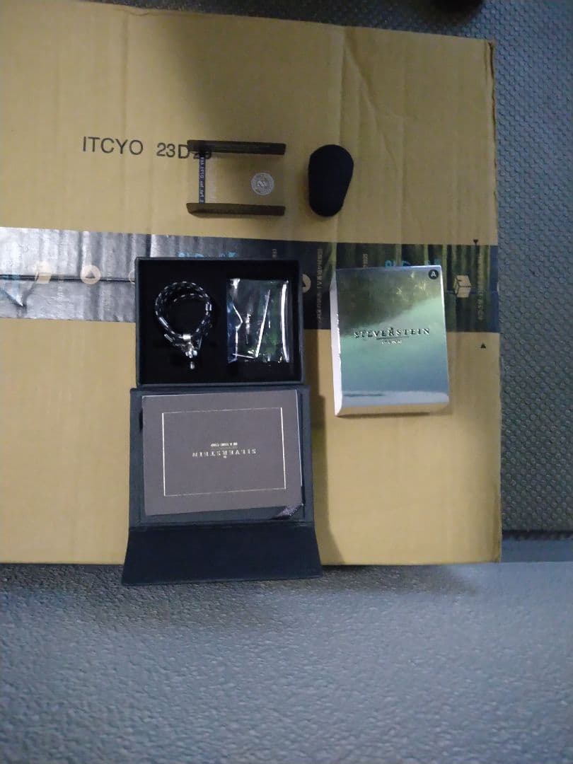 シルバースタイン 第5世代　オリジナルシルバー テナーサックス ラバー用Ｍ サックスリガチャー SILVERSTEIN（シルバースタイン）オリジナル