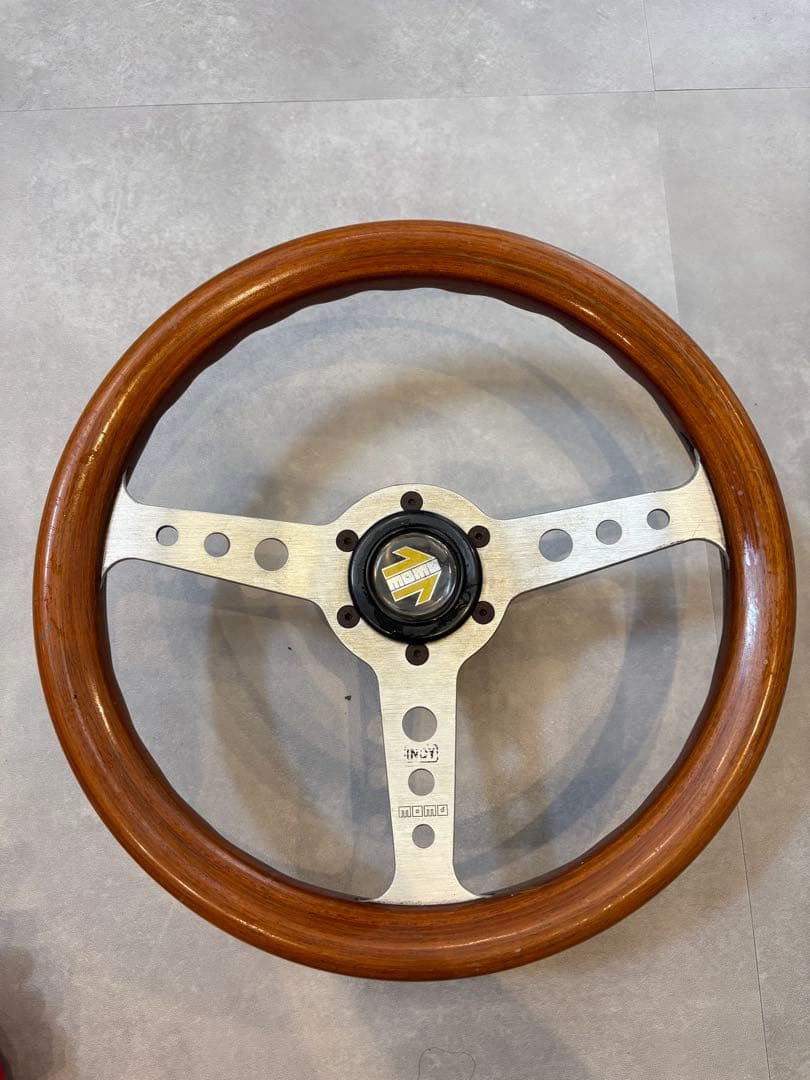 MOMO (モモ) ステアリングINDY ウッドステアリング　モモステ MOMO（モモ） 正規品 ステアリング HERITAGE LINE INDY ヘリテージ
