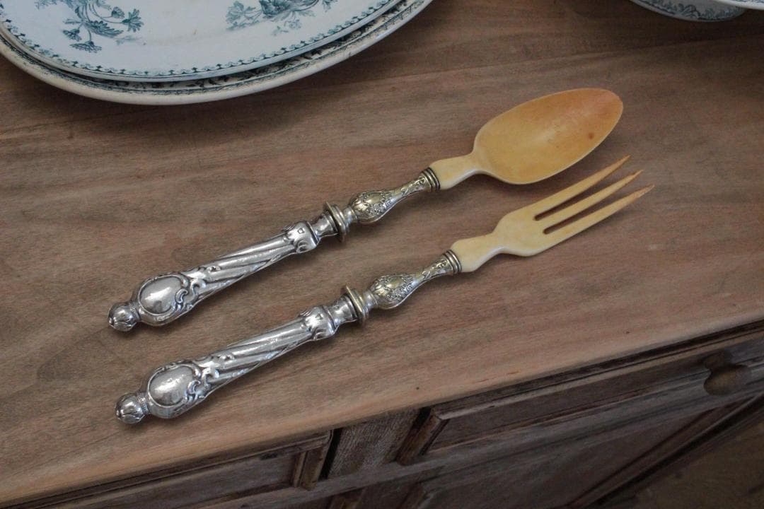 古美術 在銘 山口 カバ牙 根付 河馬 骨董 Netsuke 人物 彫刻⑧