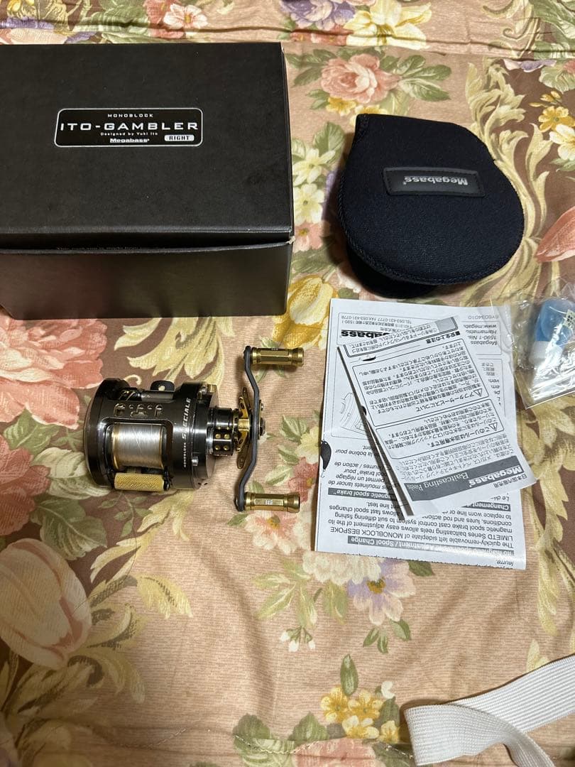 megabass メガバスmonoblock ITO-GAMBLER 右