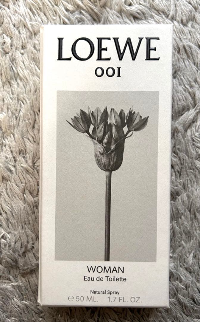 LOEWE 001 WOMAN オードゥトワレ　50mL ロエベ 001 ウーマン オードゥ トワレ 50ml 無色 - LOEWE Japan
