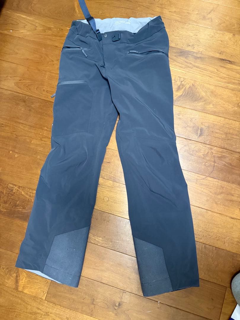 ARC'TERYX MENS PANTS ダークグレー スキーパンツ M Arc'teryx Vintage GORETEX Belted Men's Pro Shell Snow Pants Gray