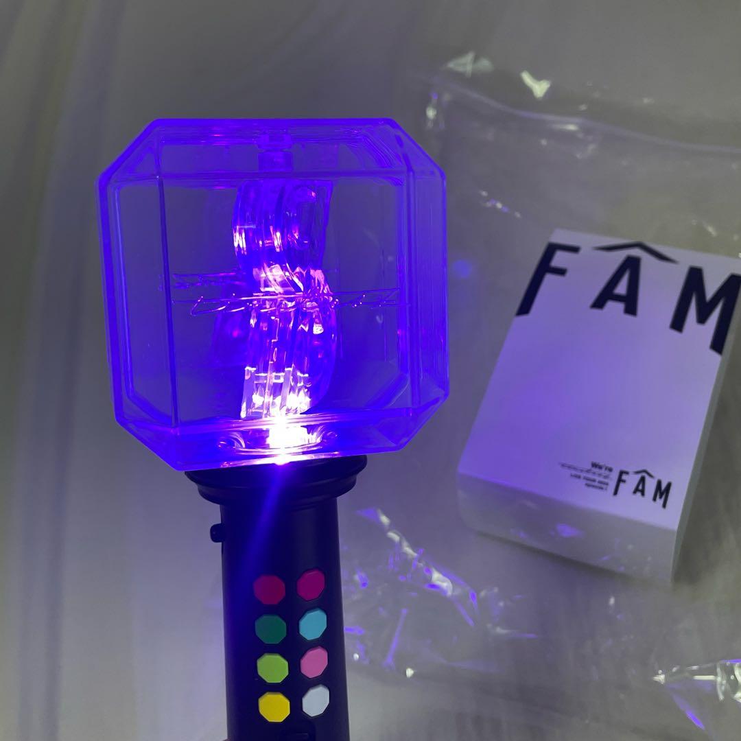 美品】timelesz We're FAM LIVE TOURペンライト - メルカリ