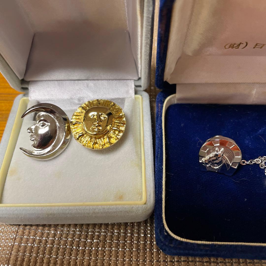 王家の至宝カフスコレクション6個プラス4個