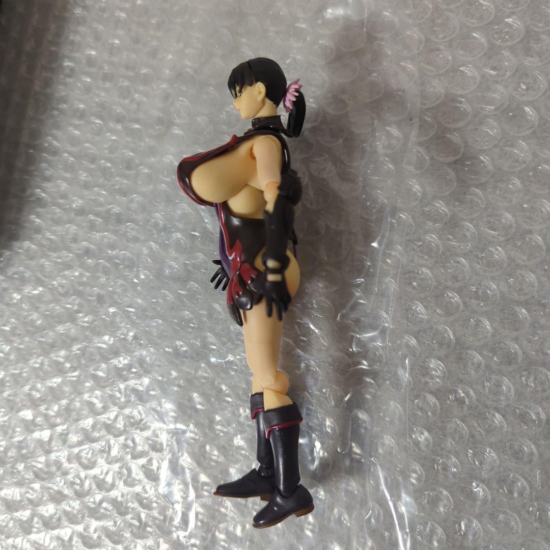 【現状品】リボルテック 武器屋カトレア クイーンズブレイド アクションフィギュア