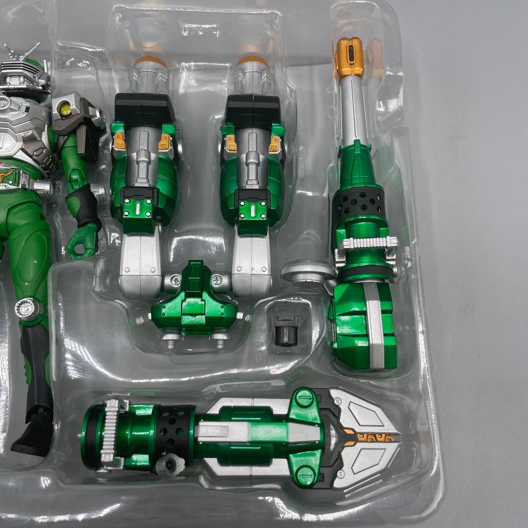 S.H.Figuarts フィギュアーツ　仮面ライダーゾルダ