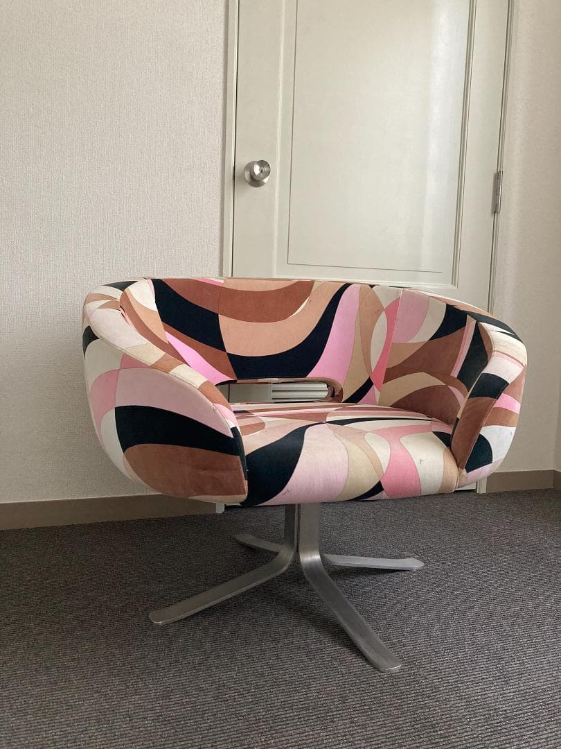 Emilio Pucci(エミリオ・プッチ)カッペリーニ チェアもんぷち エミリオ