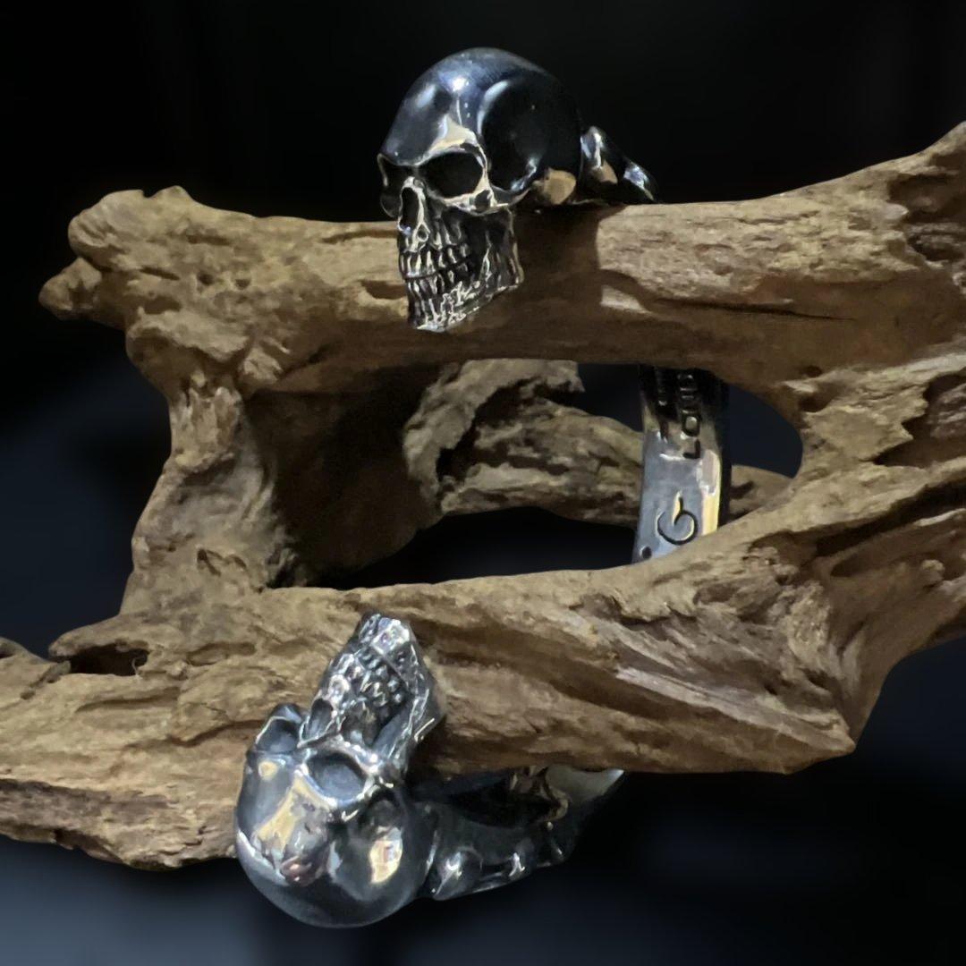 クレイジーピッグ TWO SKULLS BANGLE - HEAVY two-skulls-bangle-heavy.jpg