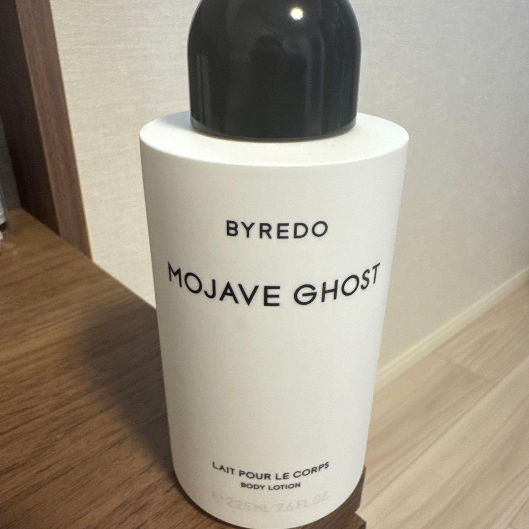 新品未開封！BYREDO MOJAVE GHOST ボディローション ポンプ付 バイレード（BYREDO） ボディローション モハーヴェ ゴースト 通販